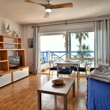 Wonderstays Apartamentos La Perla Azul Malaga Exterior photo