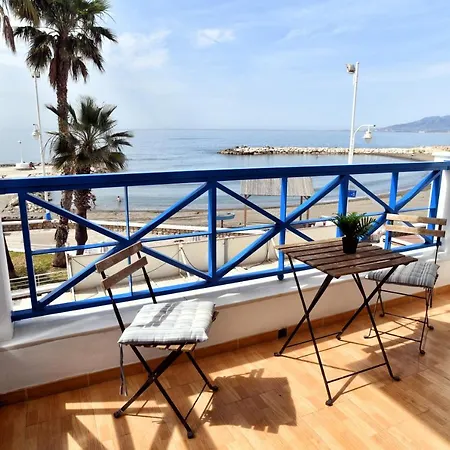 Wonderstays Apartamentos La Perla Azul Malaga Exterior photo