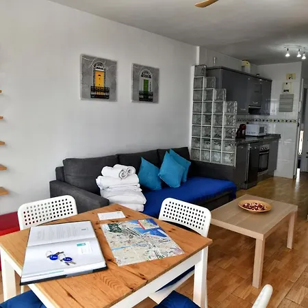 Wonderstays Apartamentos La Perla Azul Malaga Exterior photo